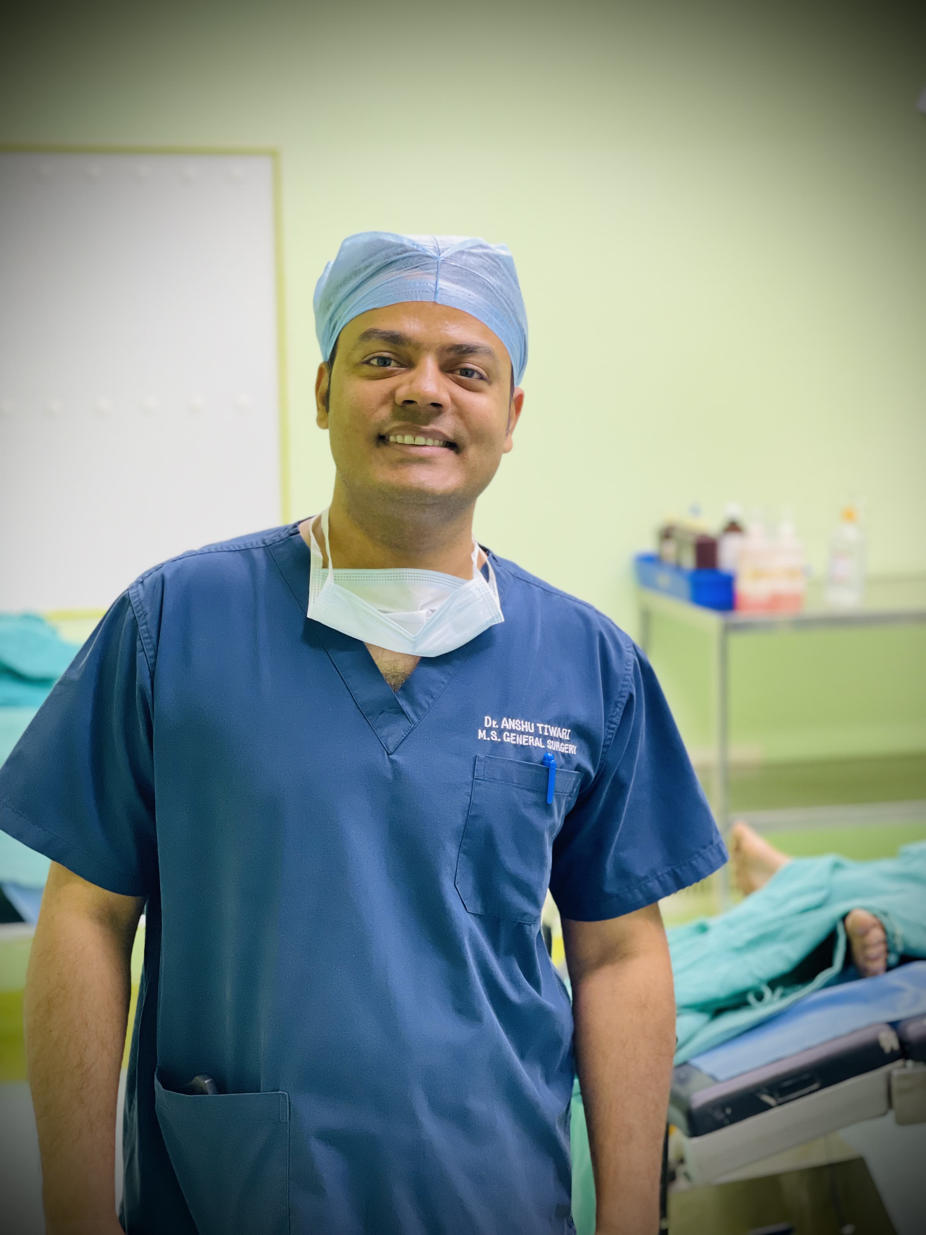 Dr. Anshu Kr. Tiwari – General & Laparoscopic Surgeon at O P Hospital